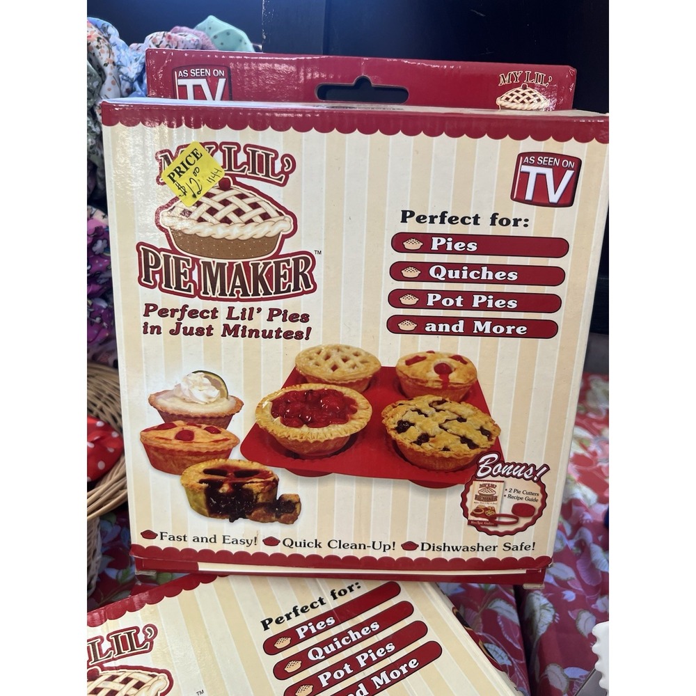 NIB 2011 "As Seen On TV" My Lil' Pie‎ Maker Set Made of Silicone (1142-1144)